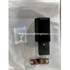 Compression latches push to open Lamp ML ZN 90 BL 1